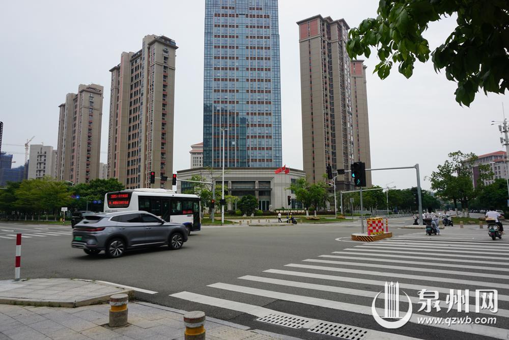 泉州市区安吉路实现双向“绿波”控制