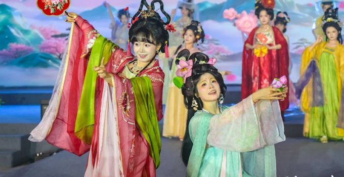 海峡青年汉服文化交流荟在榕举办