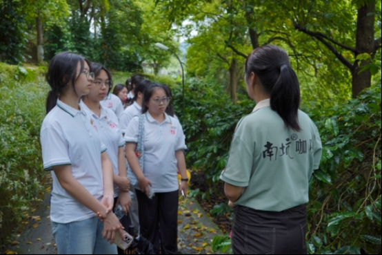 探寻文脉底蕴，集美大学实践队南靖调研