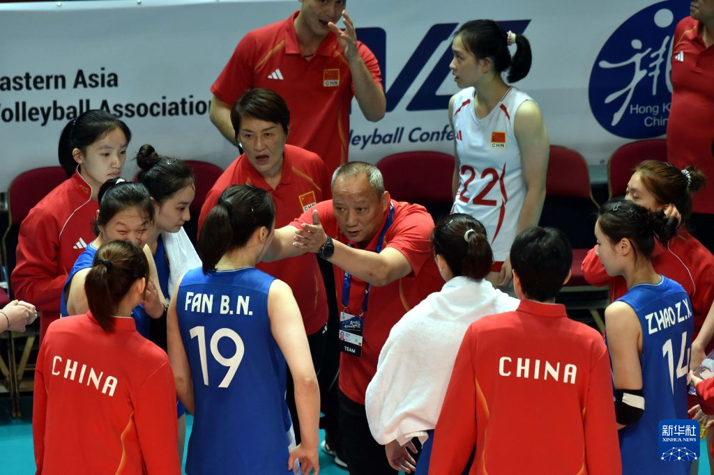 亚洲东区女子排球锦标赛：中国队胜日本队