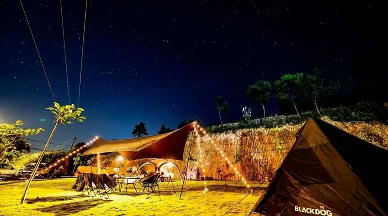 厦门军营村海拔千米以上，素有“高山村”之称。图源：军营村592星空研学营地