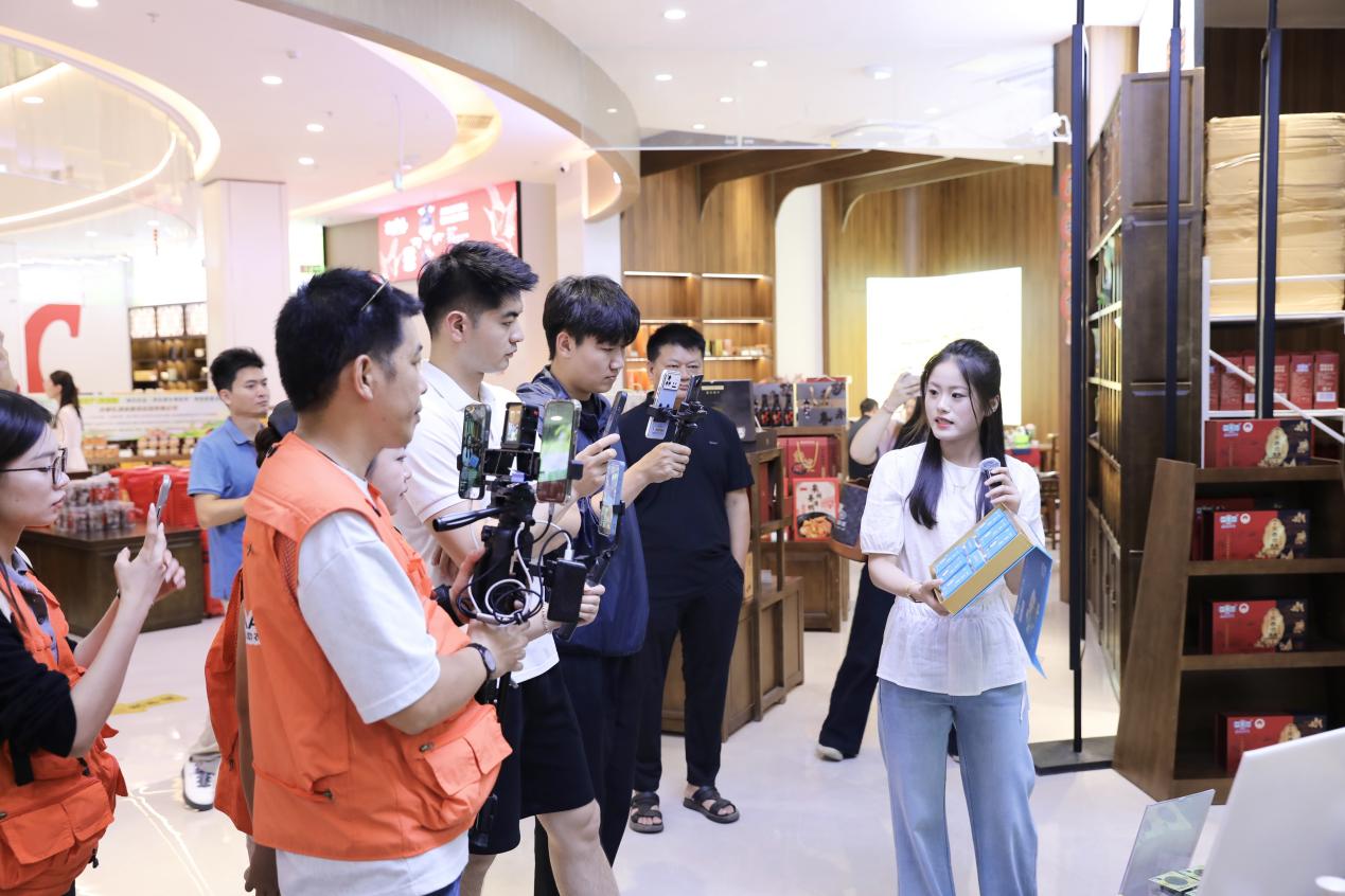助农直播解锁泉州永春绿色发展密码：看小城大业的&ldquo;真功夫&rdquo;