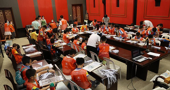 从“观看非遗”迈向“参与非遗” 这个夏天 我在泉州学非遗