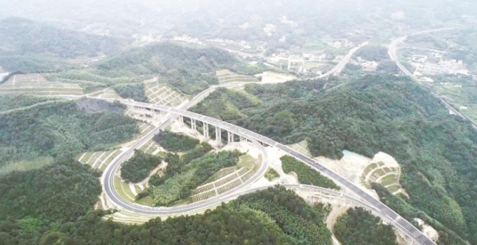 漳州天宝至龙岩蛟洋高速公路改扩建工程获詹天佑奖