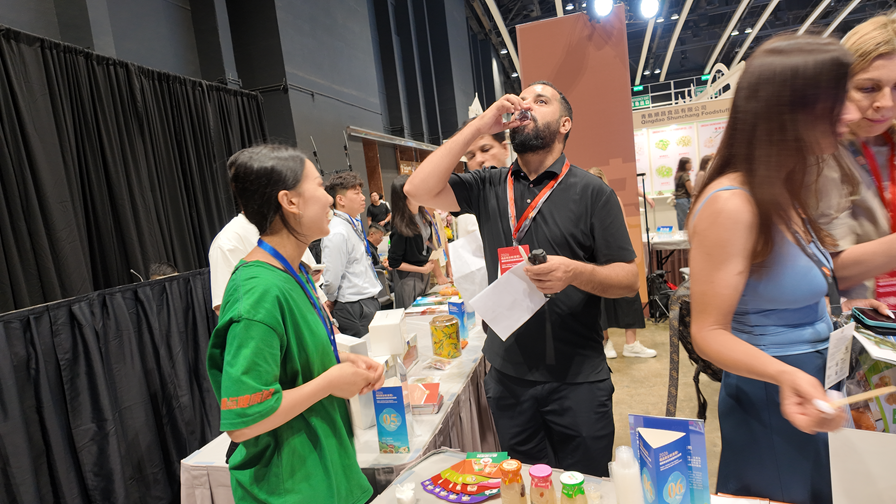“2026福品销全球（香港）”福建省美食暨茶产业供采洽谈会在港举办