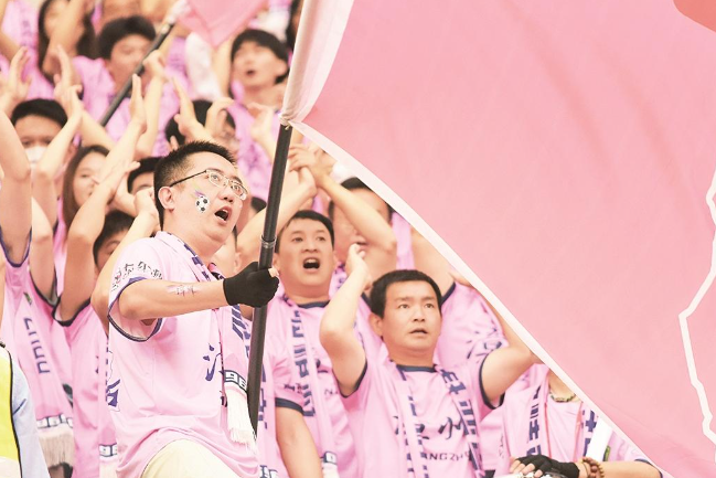 漳州助威团:“闽超”赛场上的“漳州声浪”