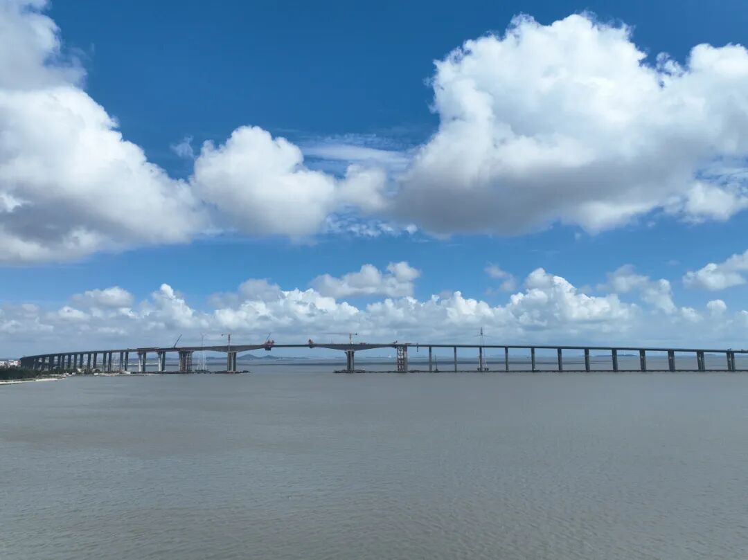 奋斗砺青春 攻坚敢为先！国道G228线滨海风景道建设青年突击队在行动