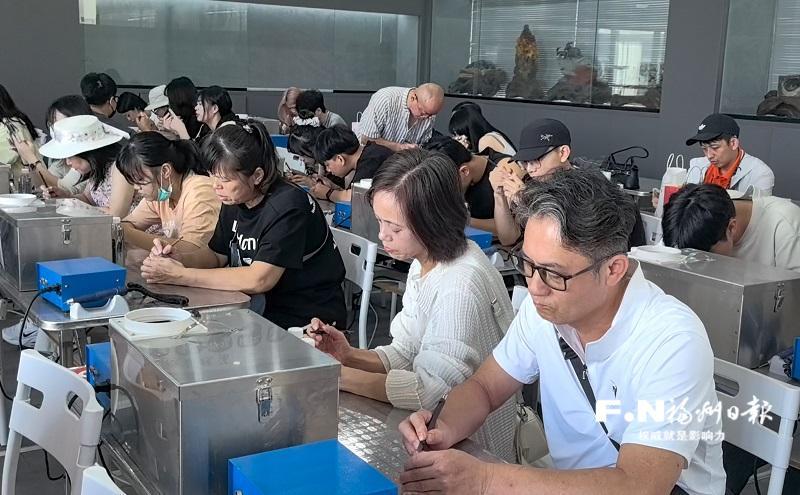 两岸青年共探工艺文创新路