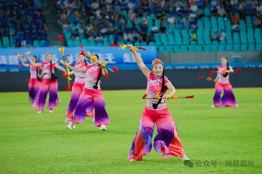 绿茵为桥连两岸，福马同心一家亲——“闽超”福马足球友谊赛精彩纷呈