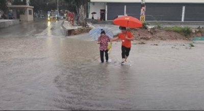 双台风接力风雨急 平安橙逆行践担当——平安产险福建分公司全力筑牢防汛防台“安全堤”