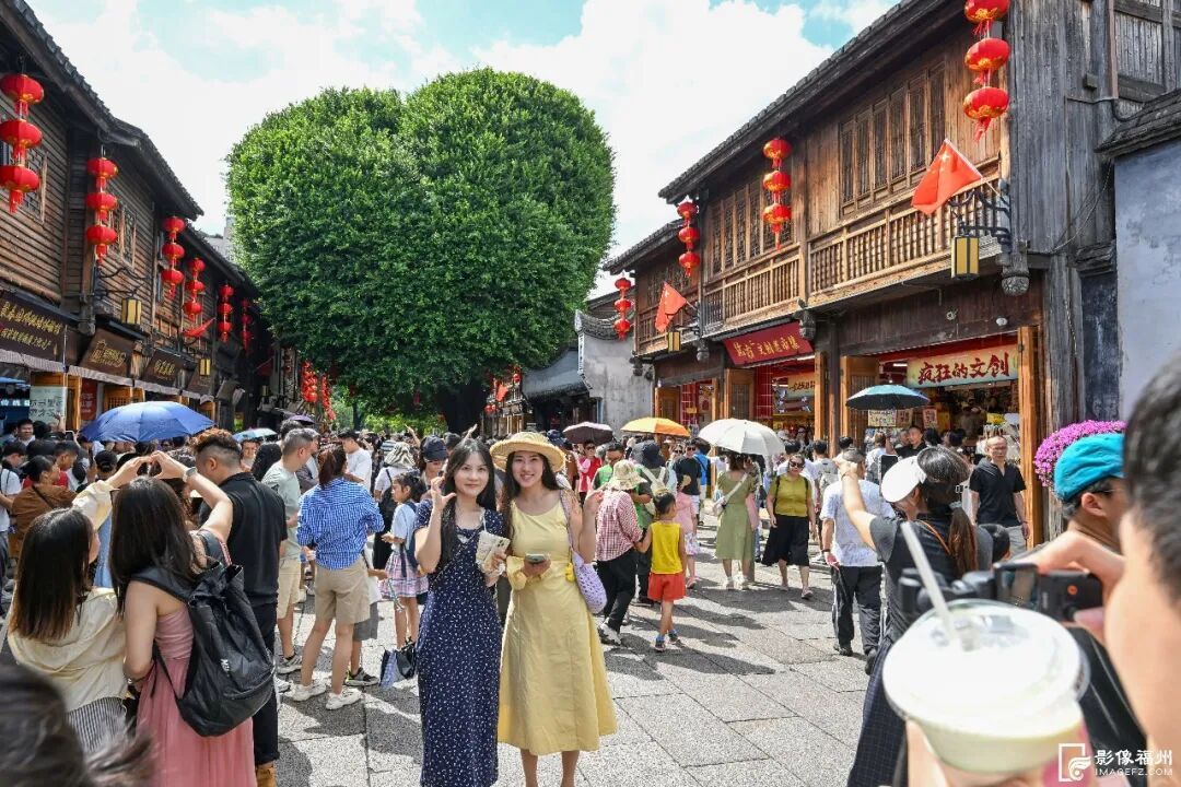 经济日报整版深度报道福建：文脉与潮流双向奔赴