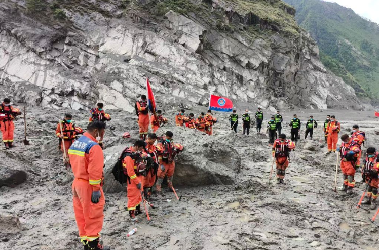 新华视点｜吉隆口岸泥石流灾害核心区一线见闻