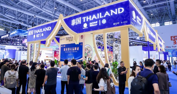 沉浸式体验泰式文化 泰国顶尖品牌展亮相投洽会