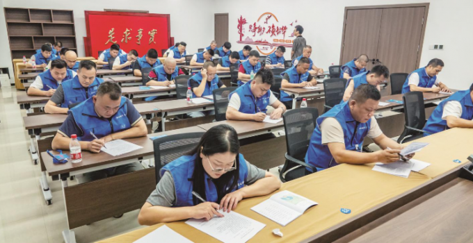 漳州市第二届网约车驾驶员技能竞赛收官