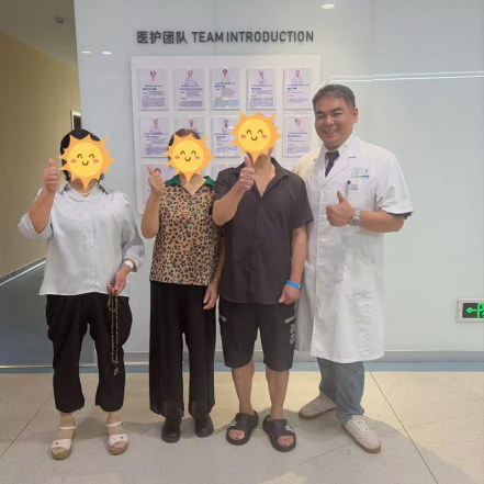暖心就医！三兄妹同赴宁德爱尔眼科“摘白”，重焕清晰视界