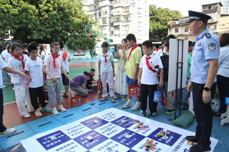 金融知识进校园 护航青春伴成长——多方联动开展校园金融教育宣传活动