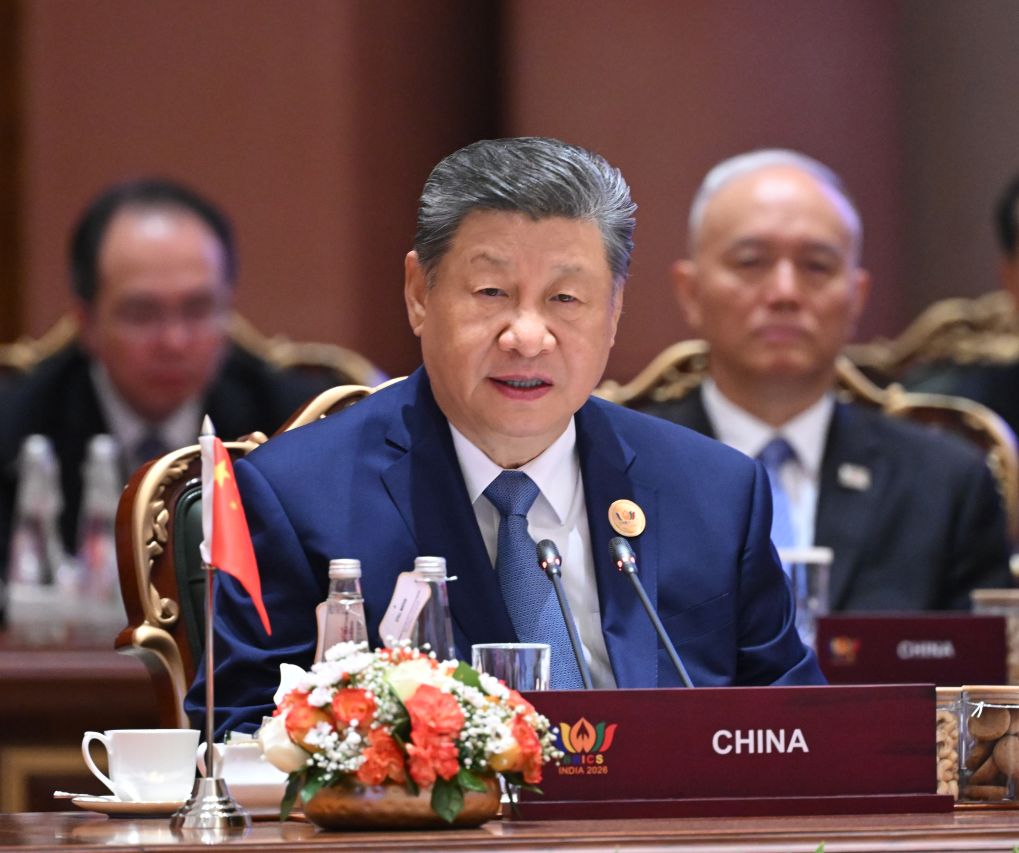 当地时间9月12日下午,国家主席习近平在新德里出席金砖国家领导人第十八次会晤第一阶段会议。习近平发表题为《共担时代责任 勇做先锋力量》的重要讲话。新华社记者 燕雁 摄