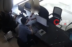 受害人和嫌疑人同时走进派出所：因内心焦虑不安最终选择投案