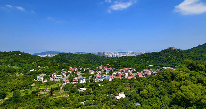 福建厦门：当东坪山邂逅“厦门蓝”
