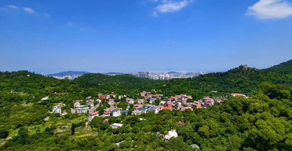 福建厦门：当东坪山邂逅“厦门蓝”