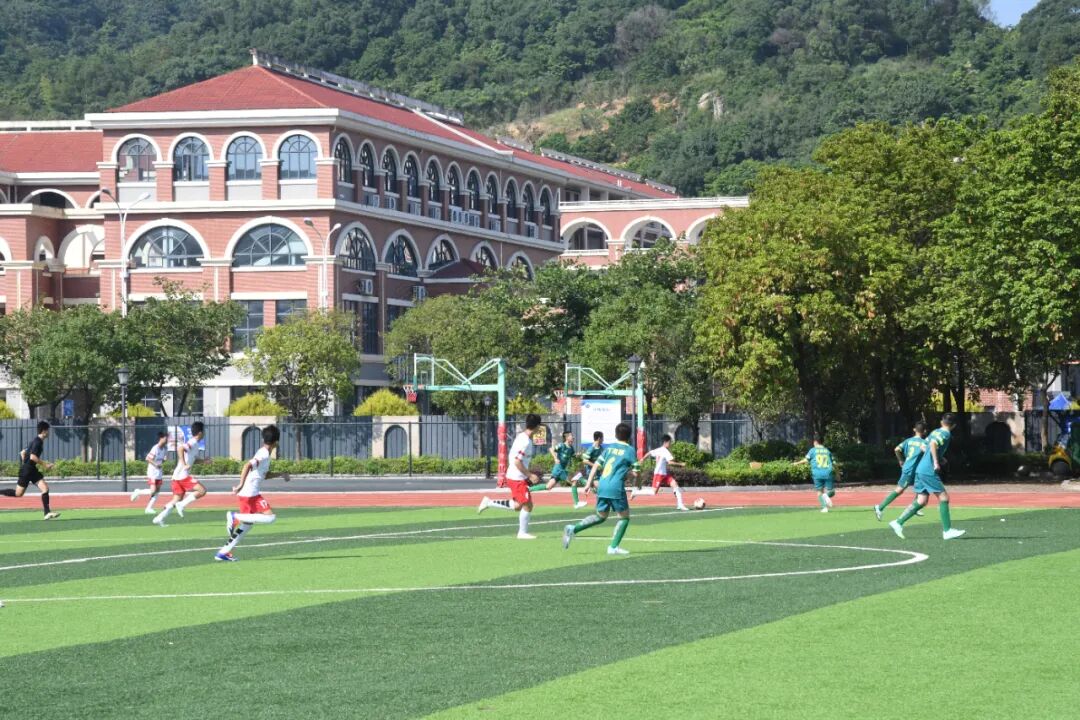 2026年闽侯县“校园闽超”足球比赛正式开赛！