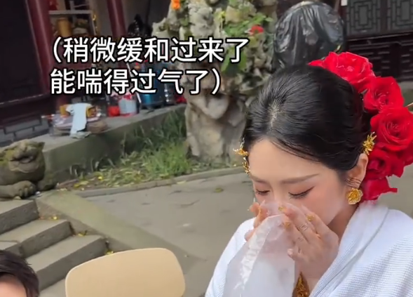 千万粉网红拍婚纱照时呼吸性碱中毒 医生提醒急救别用塑料袋