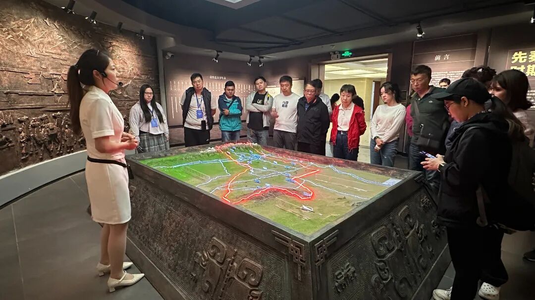 三山为桥，闽疆台同心！台湾青年研学团走进奇台