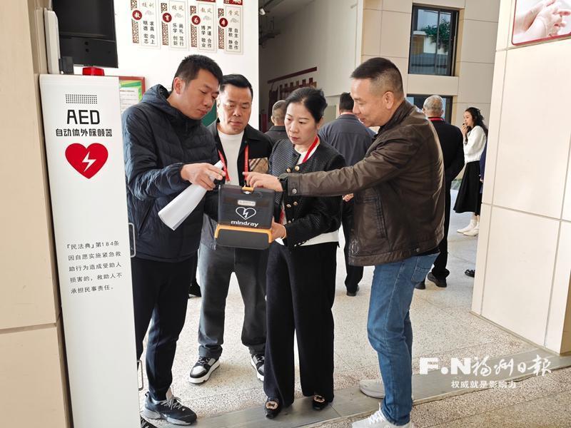 福州：践诺于民 评效由民