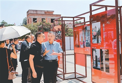翔金两地乡亲共话风狮民俗