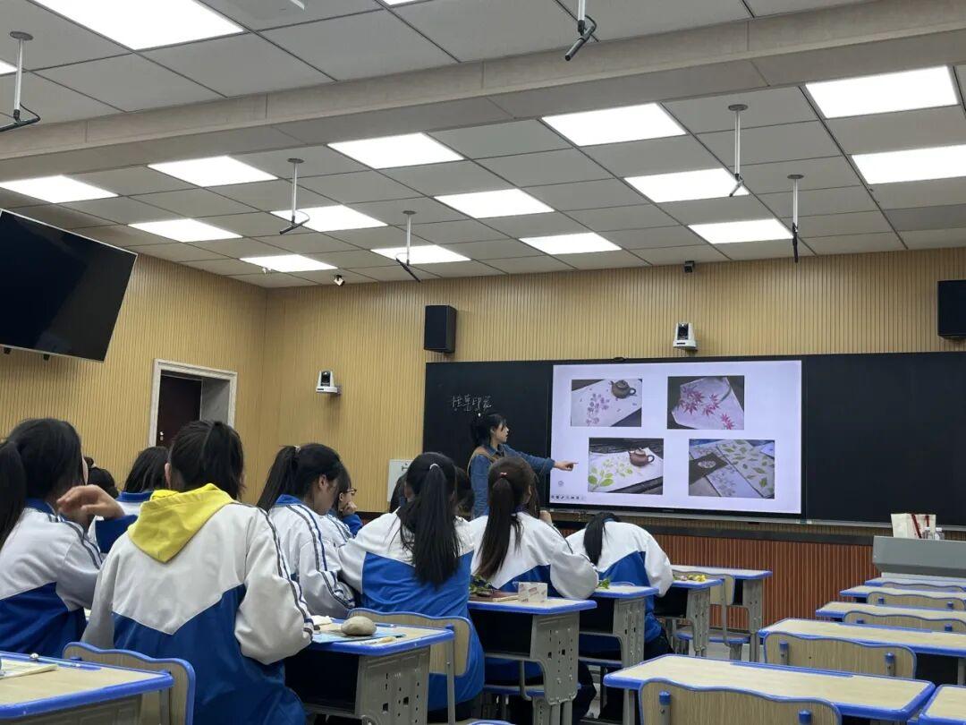 “组团”而行，赴一场山海之约