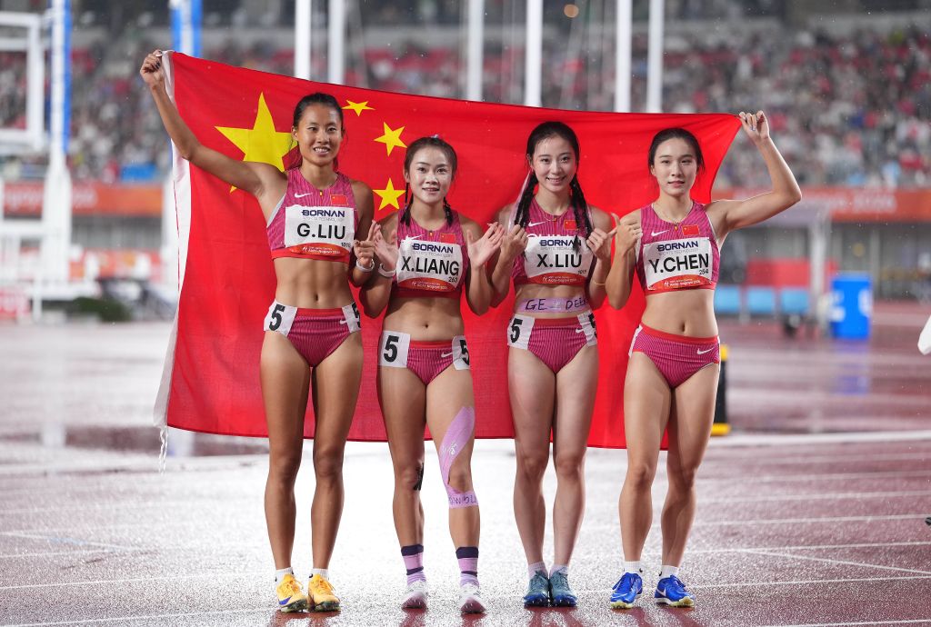亚运会｜全天综合：国乒两金收尾 百米接力卫冕
