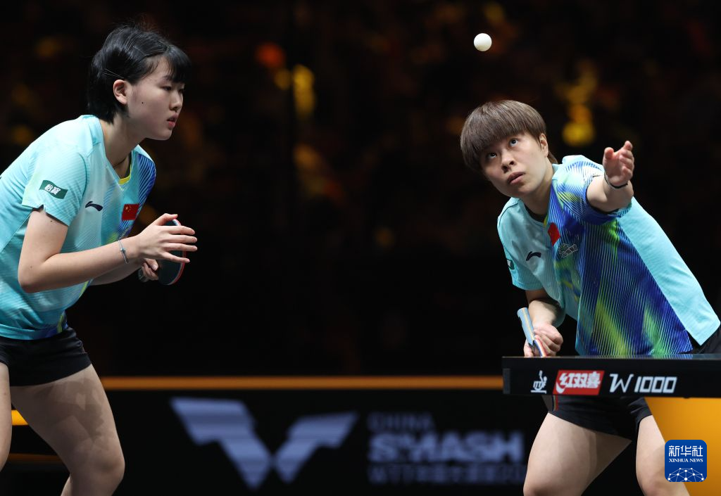 WTT中国大满贯赛：王艺迪/姜依依晋级女双八强