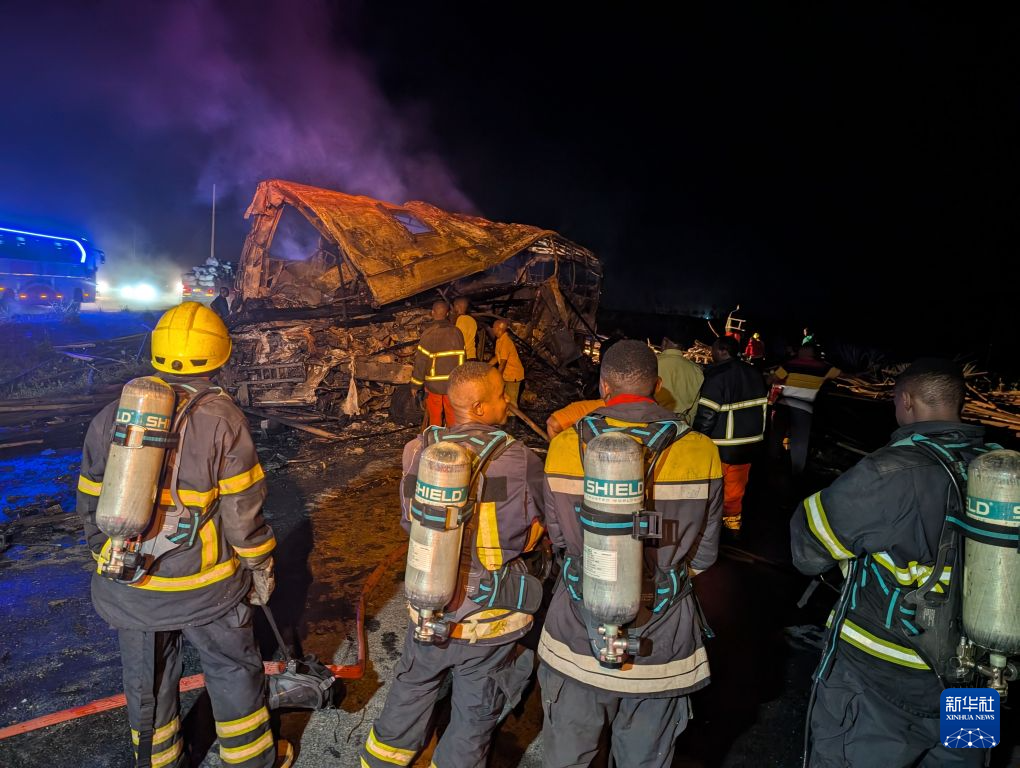 坦桑尼亚卡车与客车相撞事故导致28人死亡