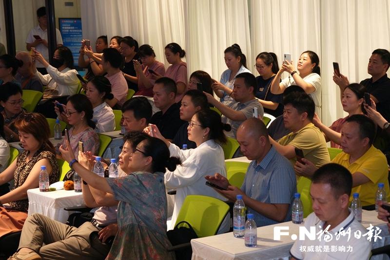 福州市职工三创中心：让一人创业不再孤单
