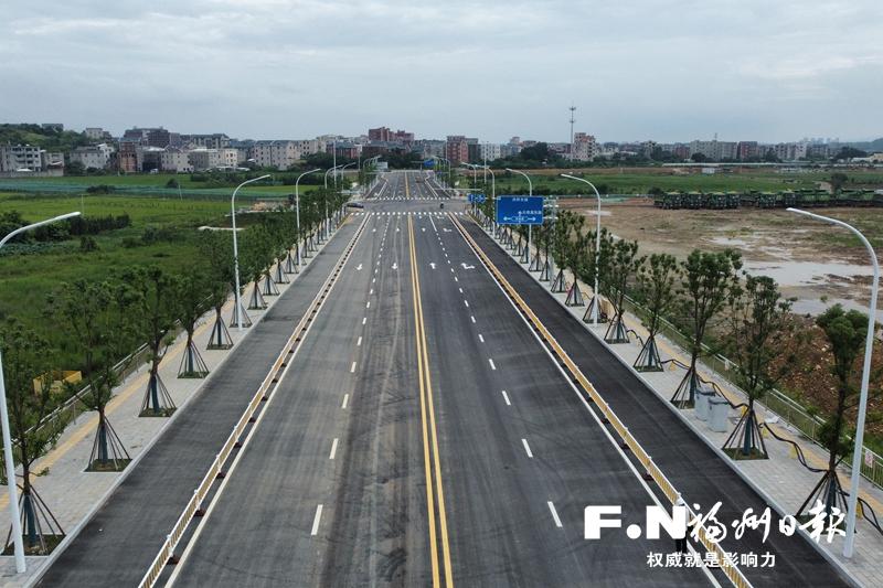 中印尼“两国双园”路网再加密 凤星路建成通车
