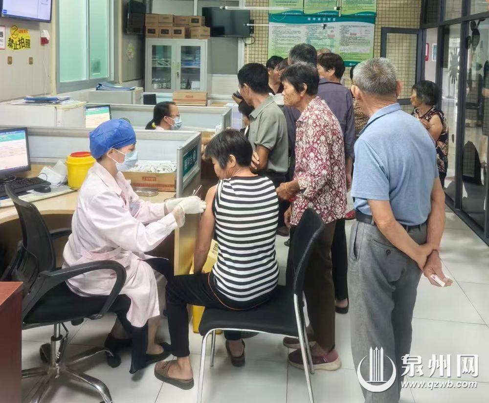 泉州农村“一老一小”免费接种流感疫苗