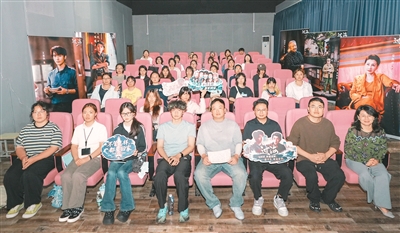 “骨肉团圆、叶落归根是两岸同胞共同的期盼”