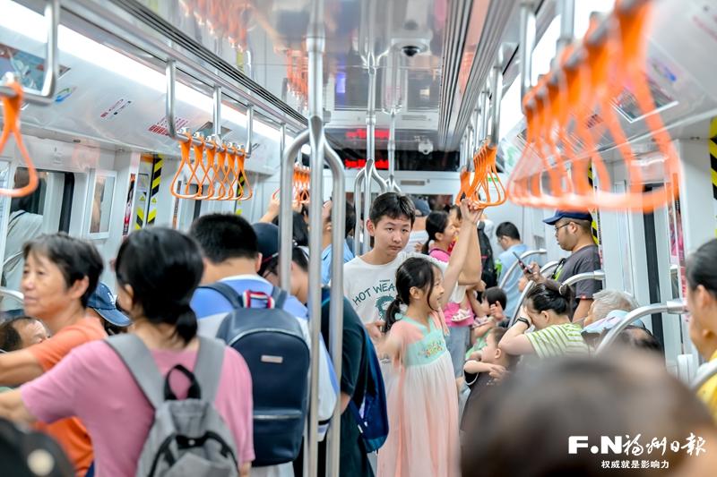 从“无人的地铁”到“聪明的车” 福州打造智慧交通生态新图景
