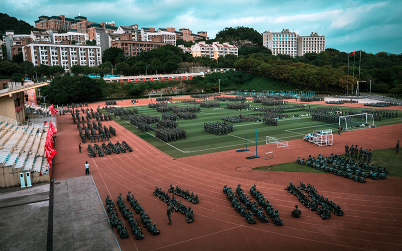 阳光学院