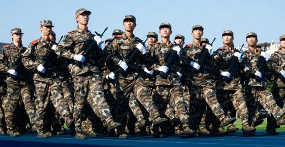 前方高燃！福建各高校新生军训方阵闪亮登场