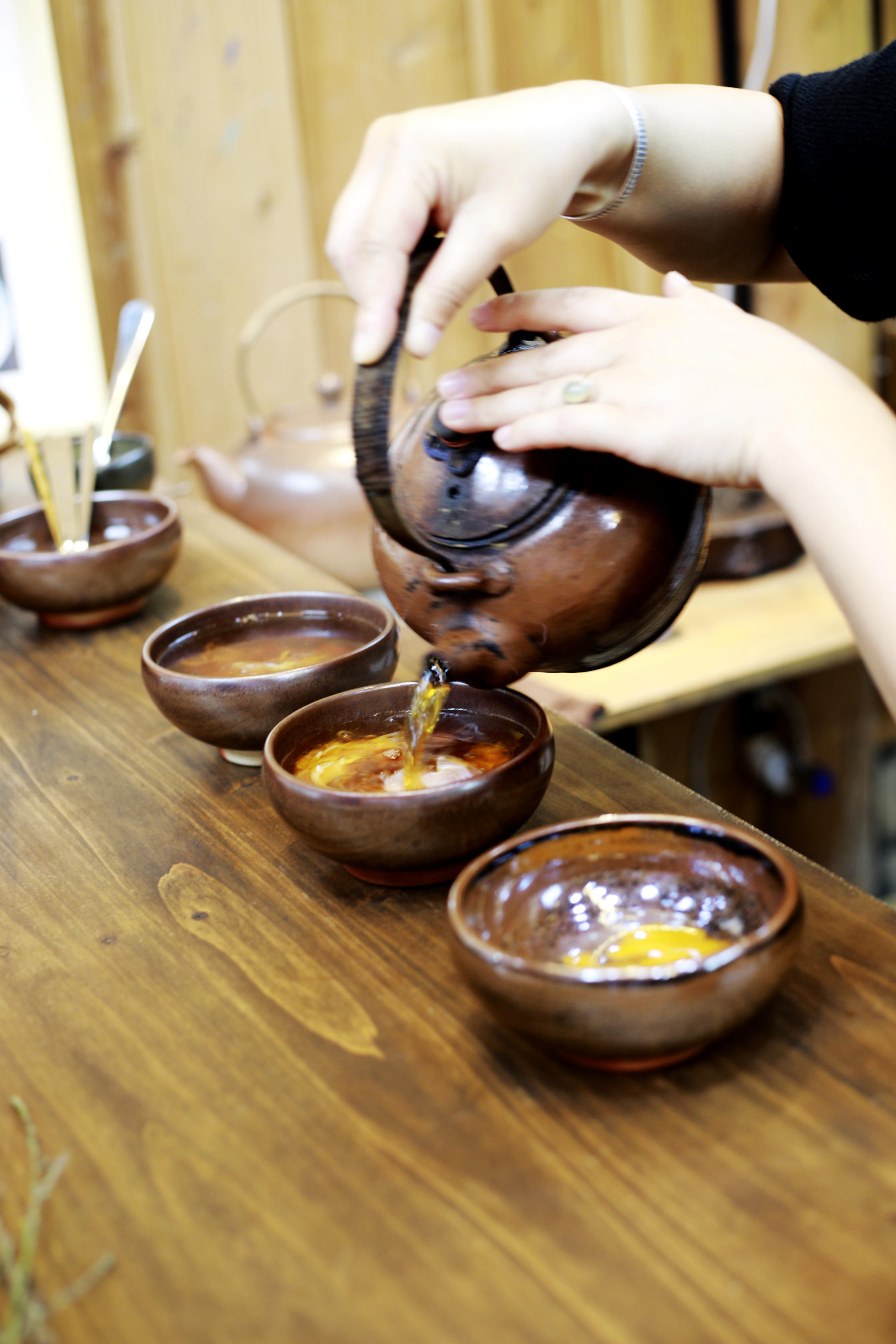 5.屏南民间世代相传的&ldquo;蛋茶&rdquo;待客习俗：以熻黄茶煎蛋款待贵客